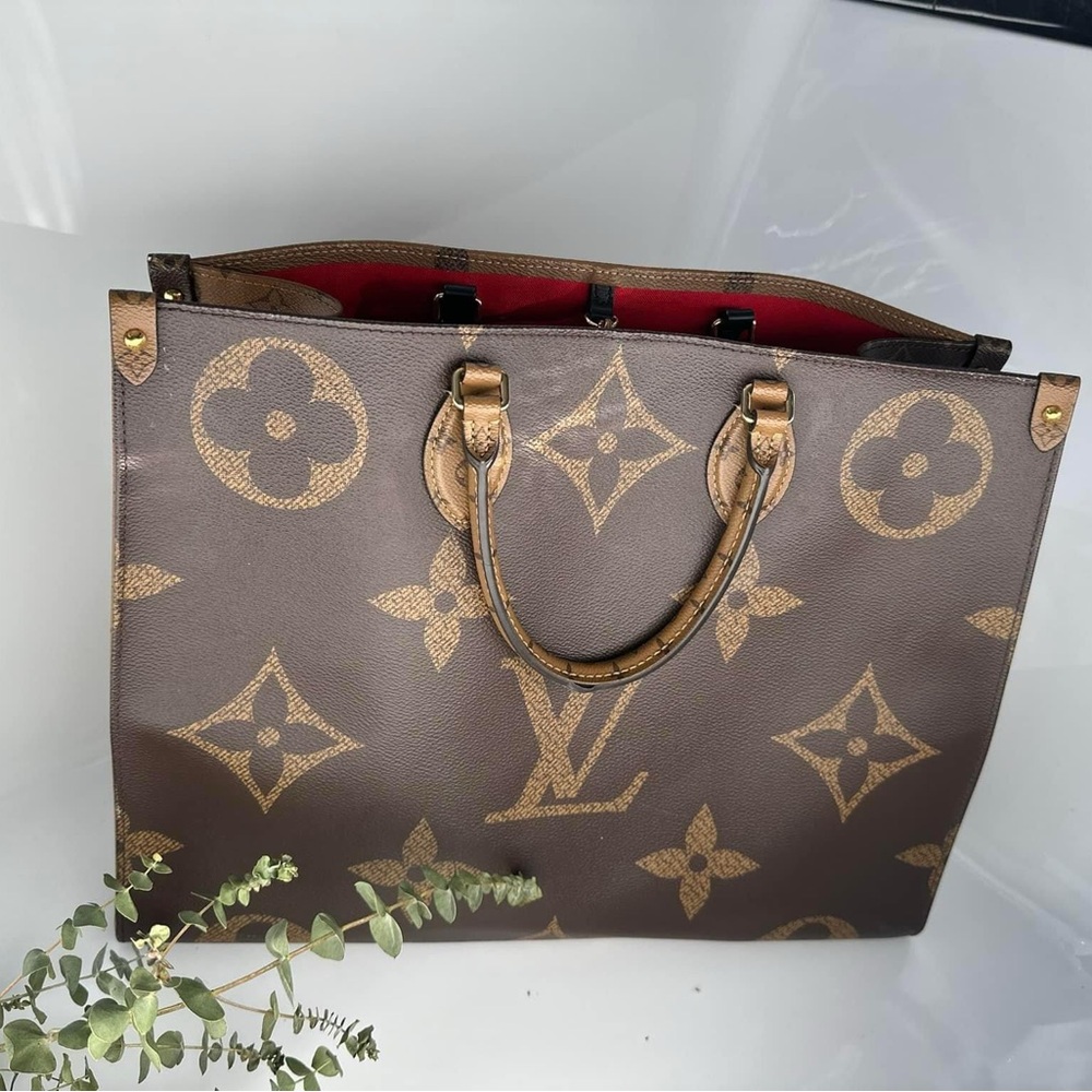 On the go Louis Vuitton